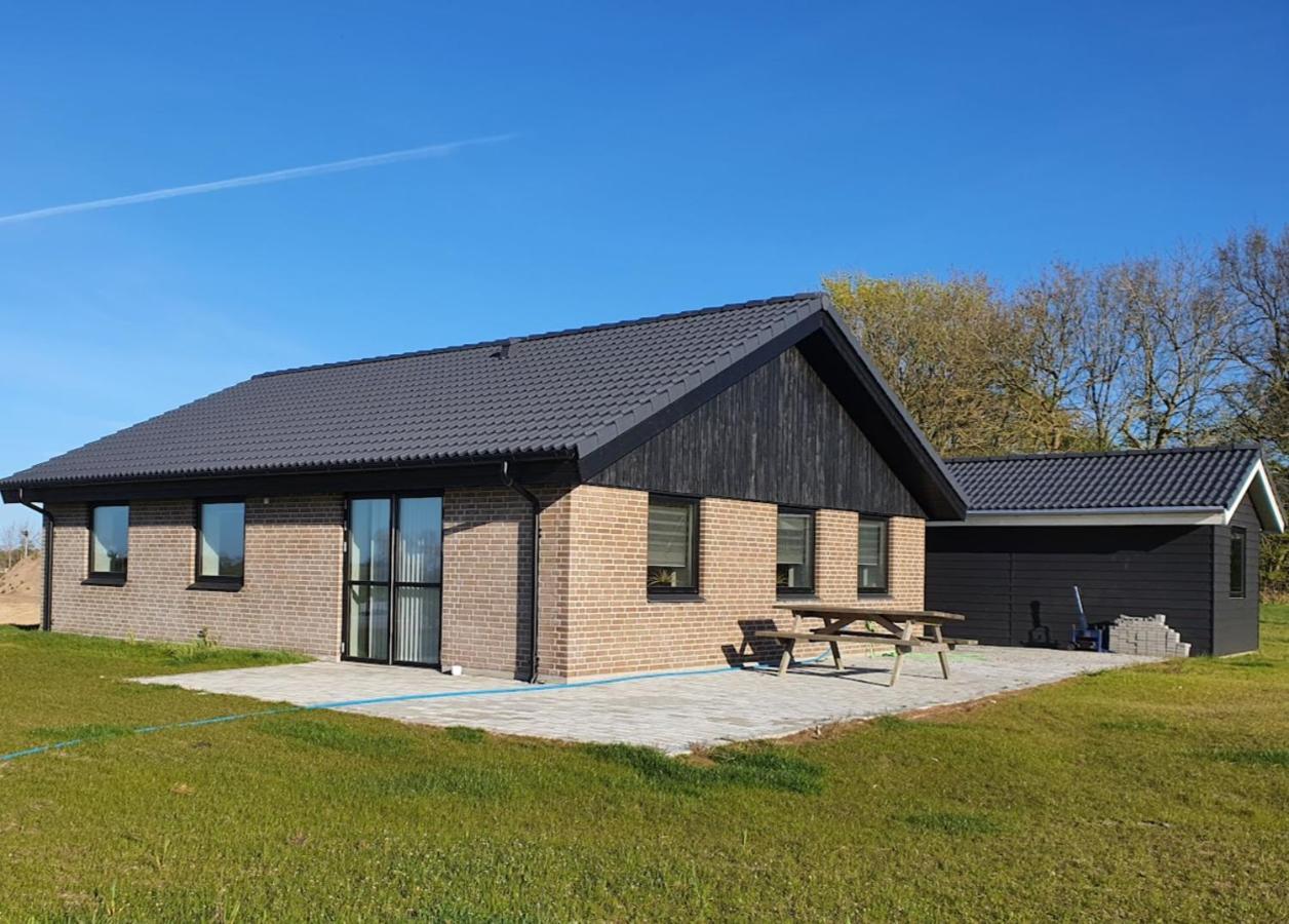 Faelleshuset Kirkebakken Bed & Breakfast Otterup Luaran gambar